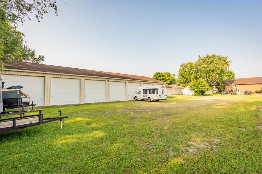 More Photos Of 4268 Erie Ave SW, Navarre Office Residential For Sale