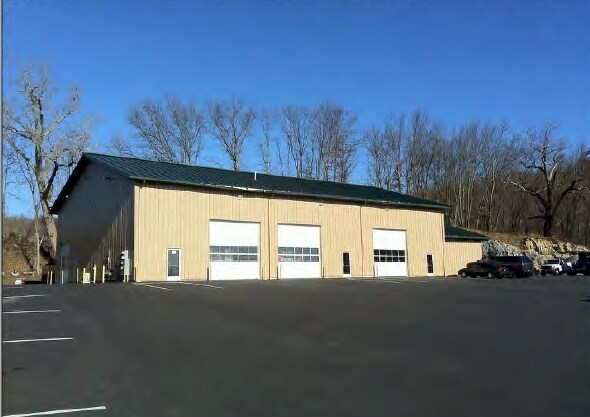 Primary Photo Of 20 Old Route 6, Carmel Warehouse For Lease