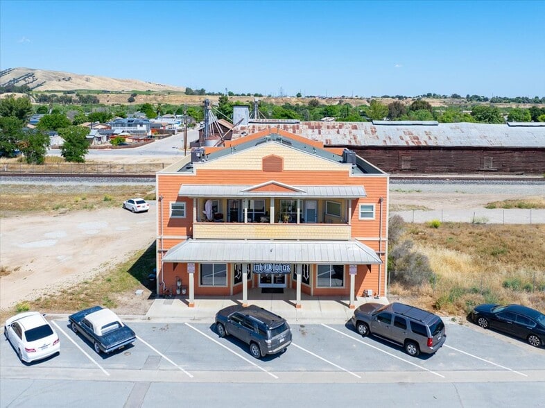 More Photos Of 1470 Mission St, San Miguel Storefront Retail Residential For Sale