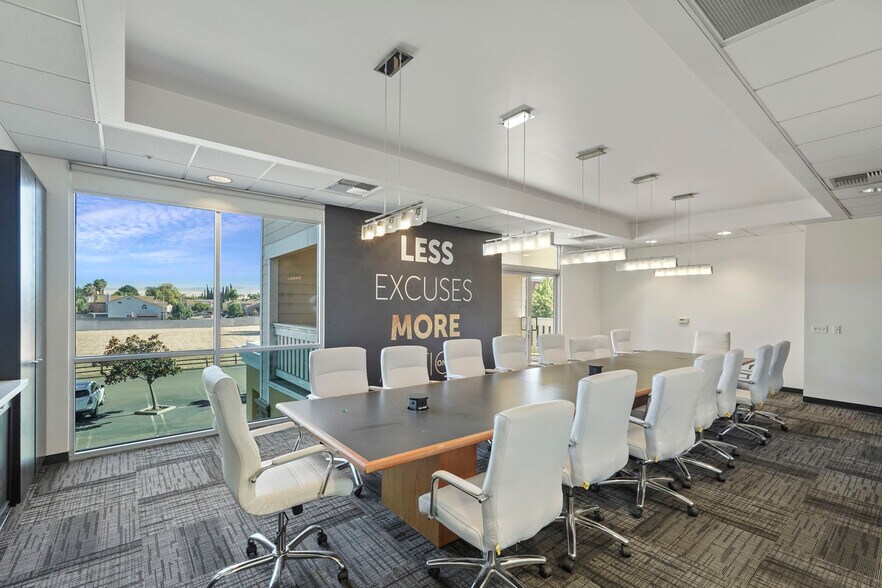 More Photos Of 2140 W Grant Line Rd, Tracy Office For Sale
