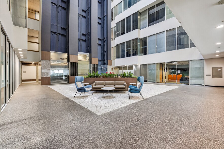 More Photos Of 9800 Richmond Ave, Houston Office For Lease