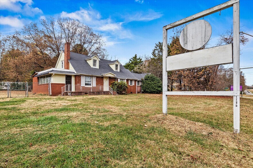 More Photos Of 1190 S NC 16 Business Hwy, Stanley Flex For Sale