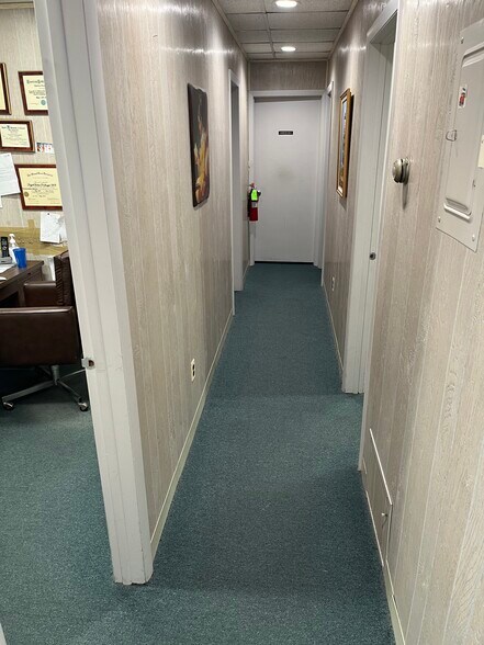 More Photos Of 1 Lake Rd, Congers Bank For Lease