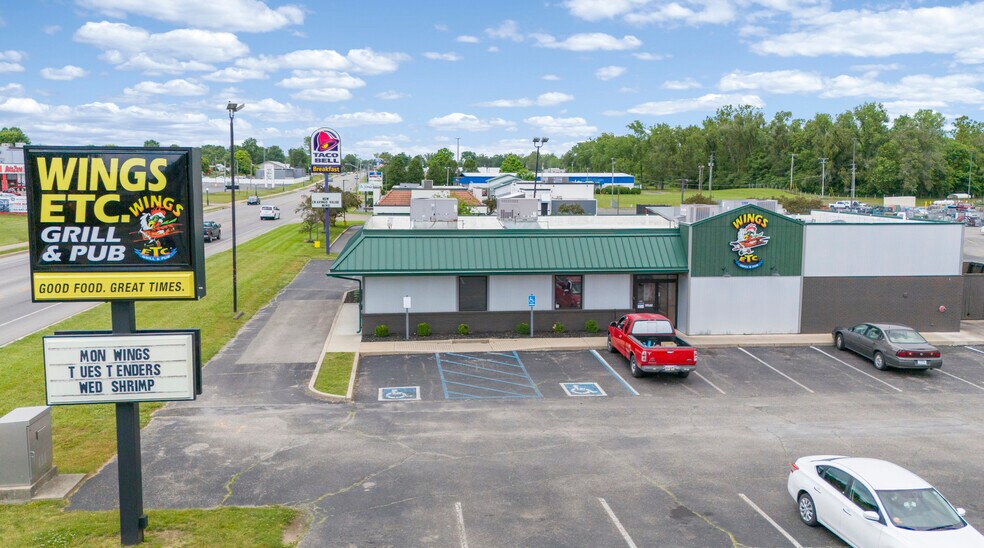 More Photos Of 2100-2202 N Park Rd, Connersville Unknown For Lease