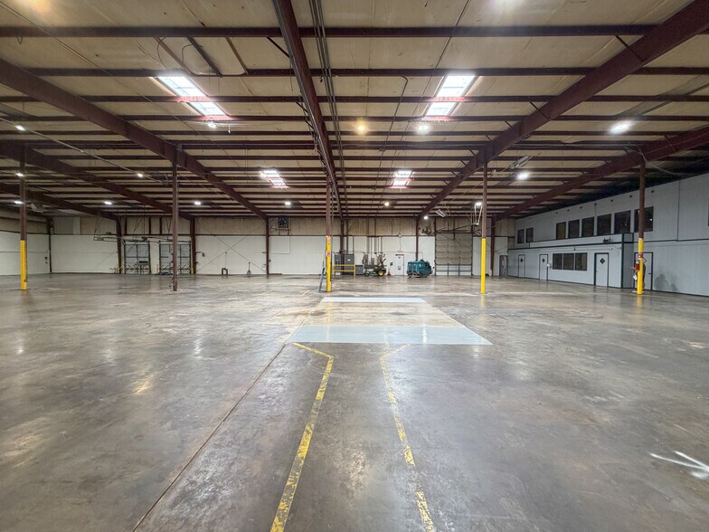 More Photos Of 144 Industrial Dr, Forest City Warehouse For Lease