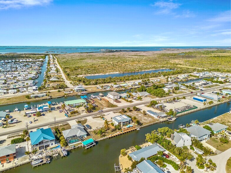 More Photos Of 3226 Stringfellow Rd, Saint James City Apartments For Sale