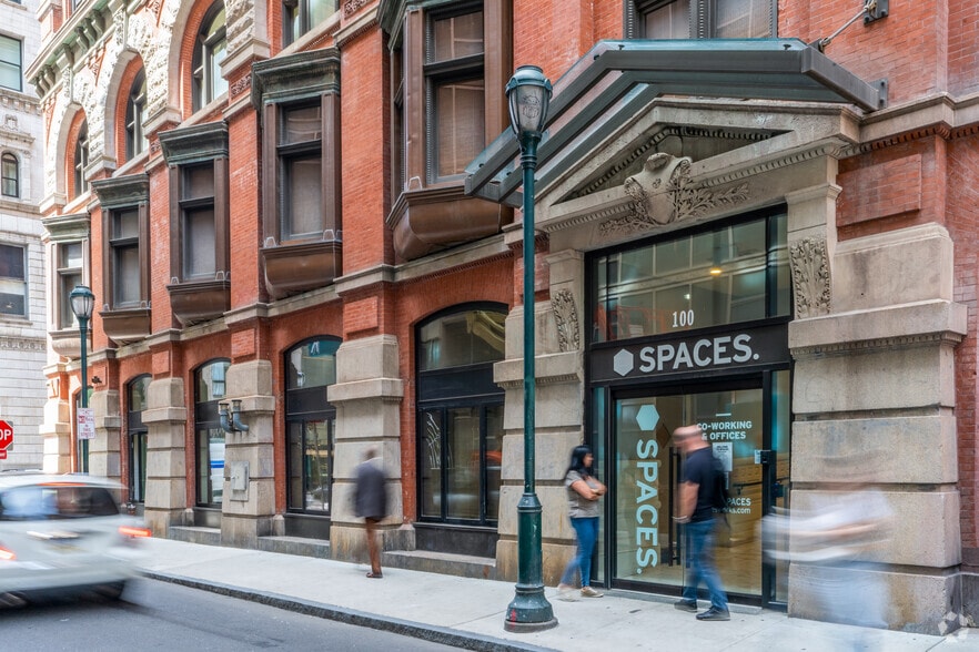 More Photos Of 100 S Juniper St, Philadelphia Coworking Space