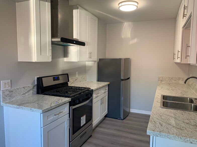 More Photos Of 332 S El Camino Real, Oceanside Apartments For Sale