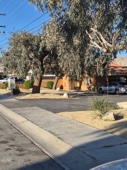 More Photos Of 13548 Caliente Dr, Desert Hot Springs Apartments For Sale