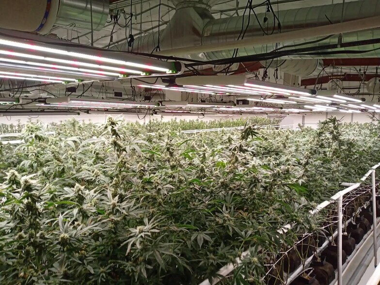 More Photos Of 6119 Hanover Rd NW, Albuquerque Manufacturing For Sale