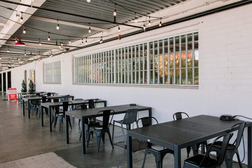 More Photos Of 1053 Whitaker Mill Rd, Raleigh Coworking Space
