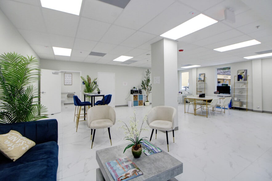 More Photos Of 304 N Krome Ave, Homestead Medical For Lease