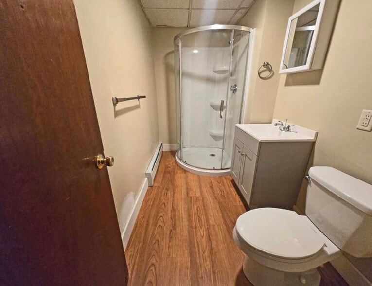 More Photos Of 541 Front St, Chicopee Apartments For Sale