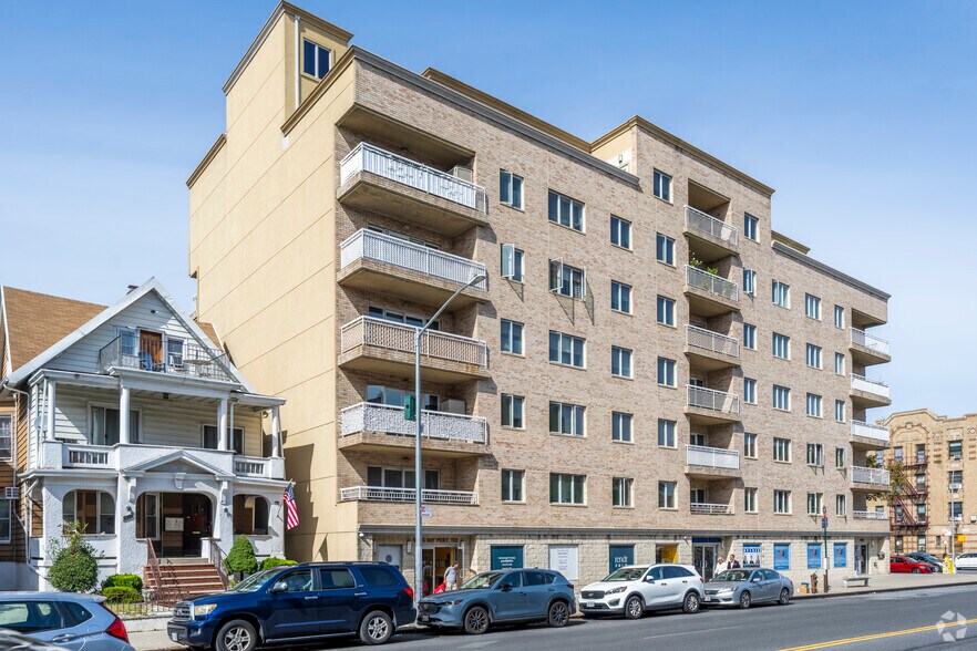 More Photos Of 8686 Bay Pky, Brooklyn Office Residential For Sale