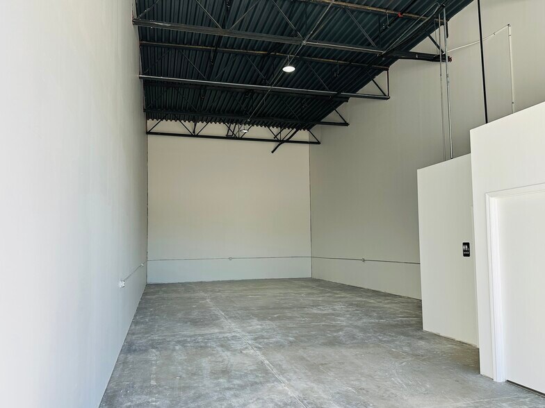 More Photos Of 20140-20250 Holzwarth Rd, Spring Distribution For Lease