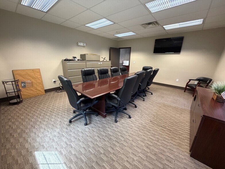 More Photos Of 2C Eastwick Dr, Gibbsboro Office For Sale