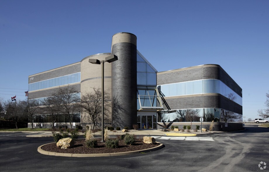 More Photos Of 2730 S Saint Peters Pky, Saint Peters Medical For Sale