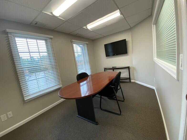 More Photos Of 5052-5054 Dorsey Hall Dr, Ellicott City Medical For Sale
