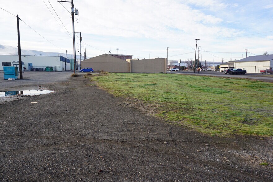More Photos Of 1311 Bennett ave, Prosser Land For Sale