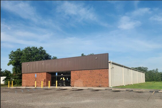 Primary Photo Of 4783 Second St N, Folkston Freestanding For Sale