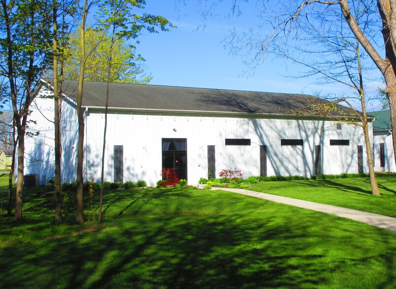 More Photos Of 14130 N Saginaw Rd, Clio Warehouse For Sale