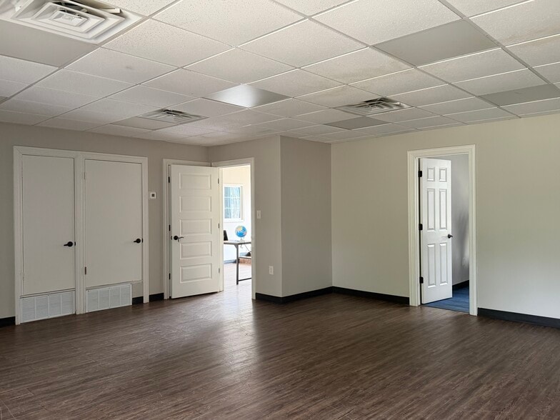 More Photos Of 2211 Lamont Ave, Dallas Land For Sale