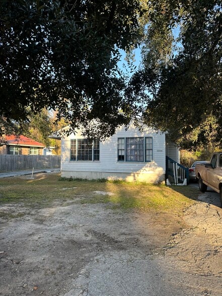 Primary Photo Of 3044 Maybank Hwy, Johns Island Land For Sale