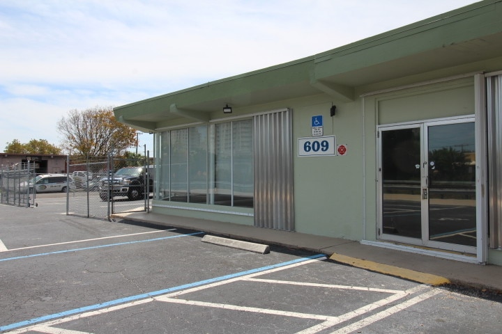 More Photos Of 609 N Railroad Ave, Boynton Beach Warehouse For Sale