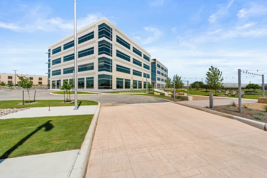 More Photos Of Waters Edge, San Antonio Unknown For Lease