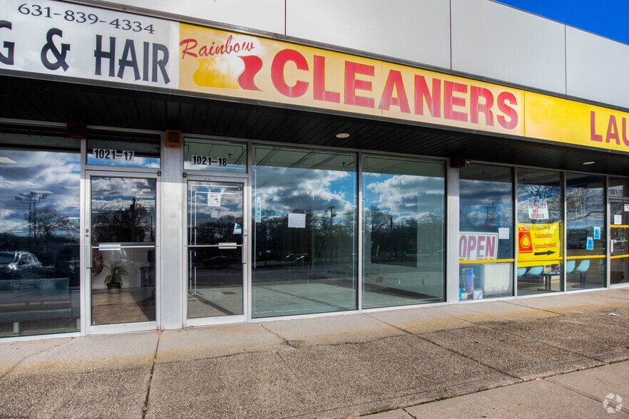 More Photos Of 1021 Portion Rd, Ronkonkoma Freestanding For Lease