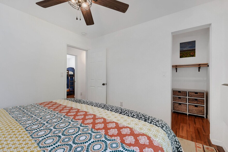 More Photos Of 301 4th St., Frederick Apartments For Sale