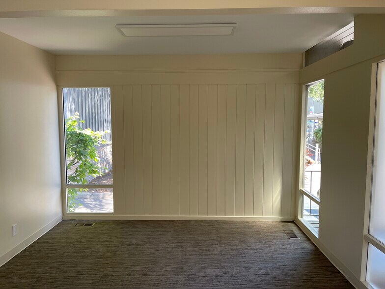 More Photos Of 3715 Factoria Blvd SE, Bellevue Office For Lease