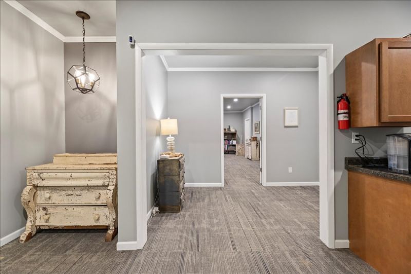 More Photos Of 523 W Sheridan Ave, Shenandoah Loft Creative Space For Sale