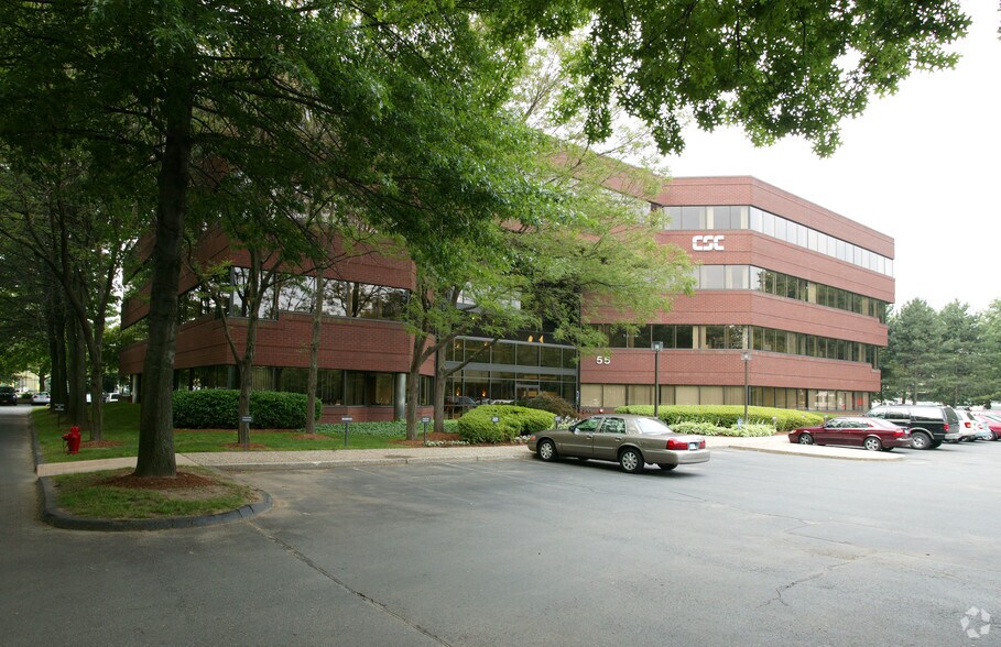 More Photos Of 55 Hartland St, East Hartford Office For Lease