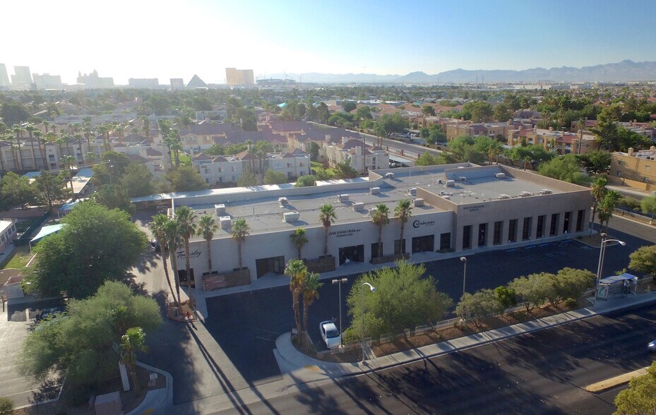 More Photos Of 5052-5092 S Jones Blvd, Las Vegas Medical For Lease