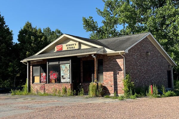 Primary Photo Of 1060 US Route 302, Barre City Convenience Store For Sale