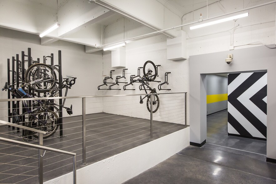 More Photos Of 1175 Peachtree St NE, Atlanta Unknown For Lease