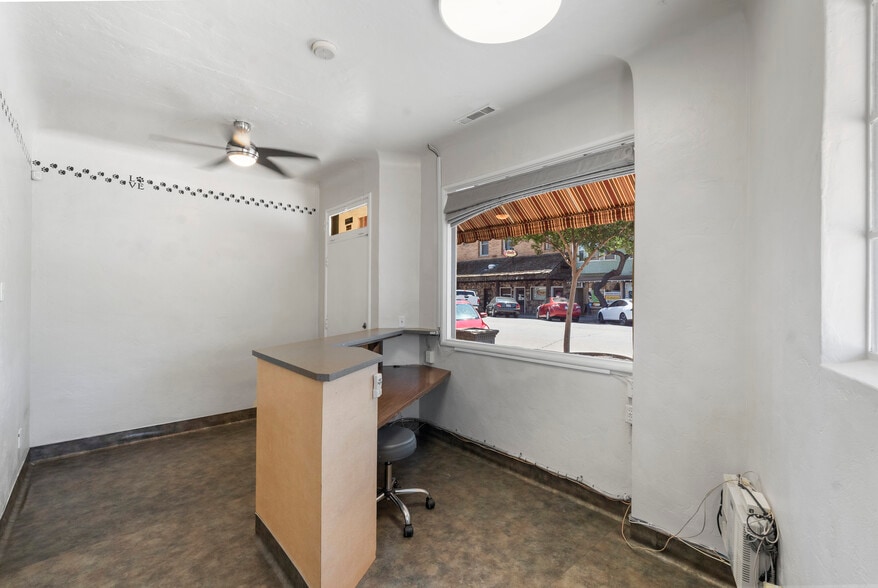 More Photos Of 24 S 3rd St, Patterson Flex For Sale