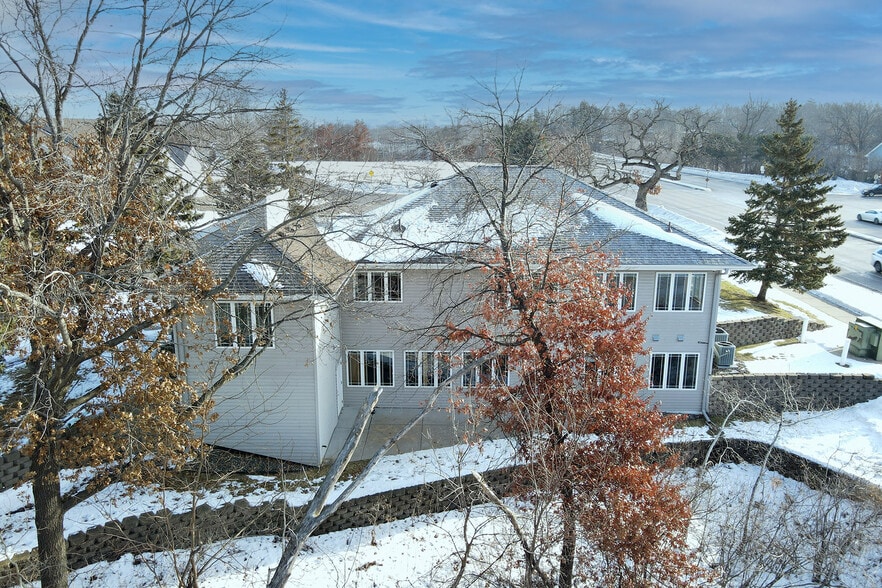 More Photos Of 4601 Weston Woods Way, White Bear Township Office For Lease