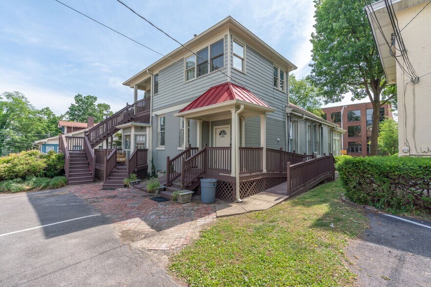 More Photos Of 1105 17th Ave S, Nashville Office For Lease