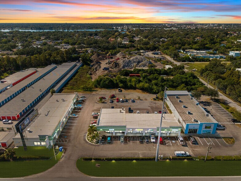 More Photos Of 12500 Starkey Rd, Largo Unknown For Lease