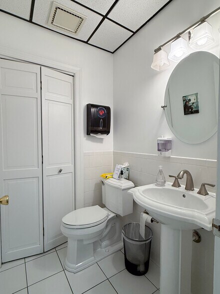 More Photos Of 205 E Joppa Rd, Towson Apartments For Sale