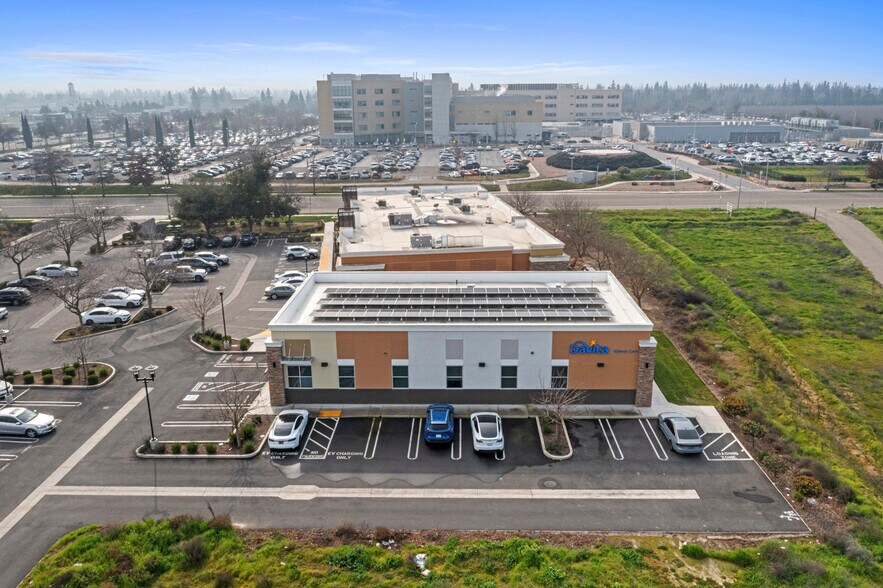 More Photos Of 3001 Health Care Way Building 200, Modesto Medical For Sale