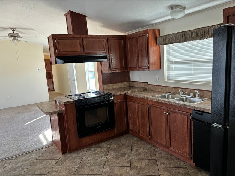 More Photos Of , Snyder Unknown For Sale