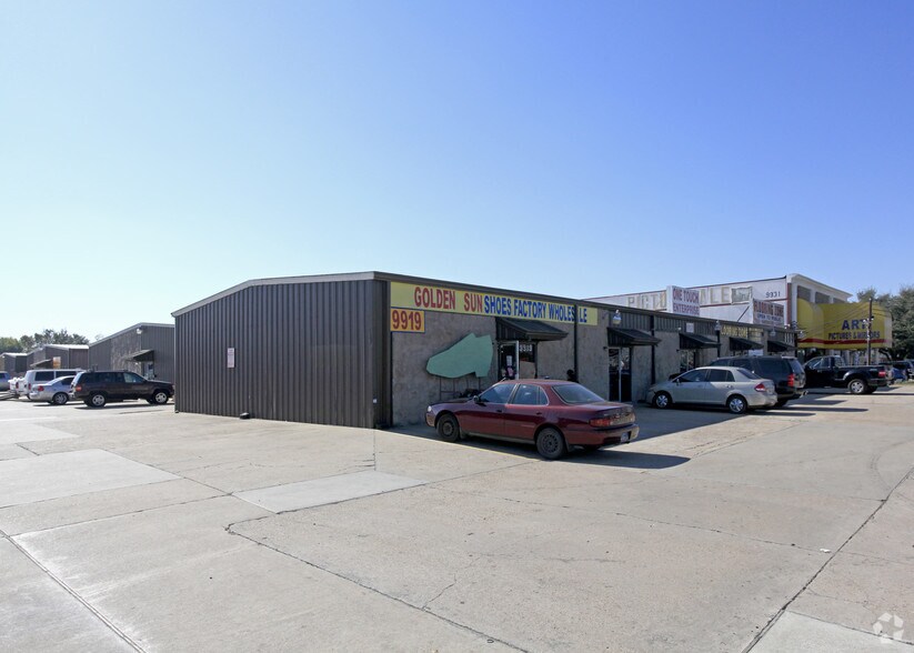 Primary Photo Of 9901-9927 Harwin Dr, Houston Warehouse For Lease