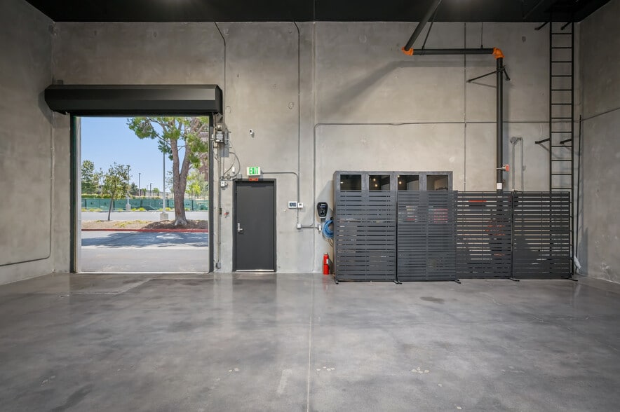 More Photos Of 12 Mauchly, Irvine Research And Development For Sale