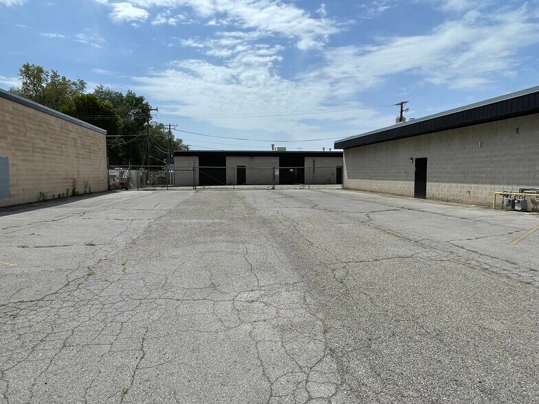 More Photos Of 2970 S West Temple, Salt Lake City Flex For Sale