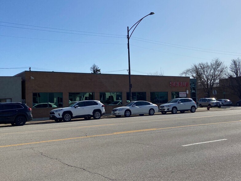 More Photos Of 6033 N Milwaukee Ave, Chicago Office For Sale