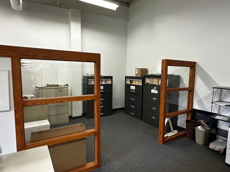 More Photos Of 11114-11158 James St, Zeeland Warehouse For Sale