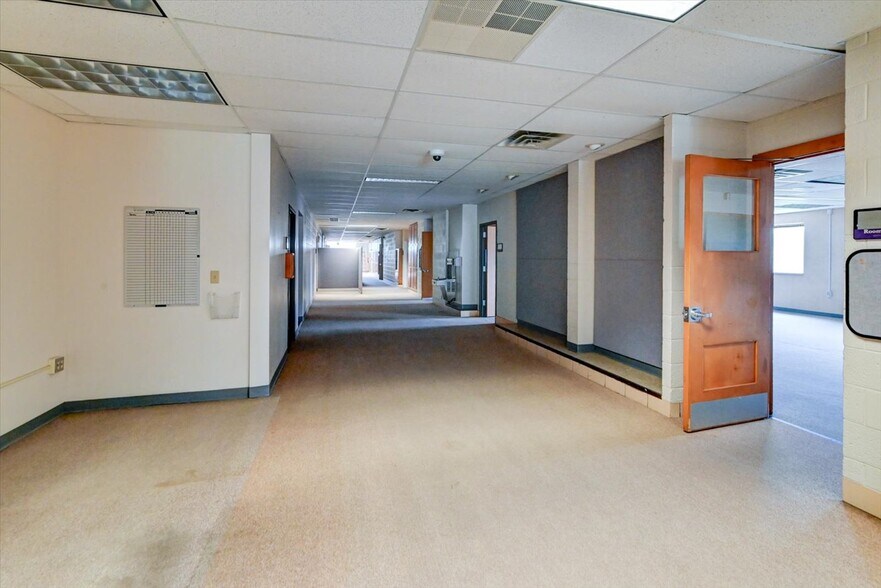 More Photos Of 520 E Holum St, Deforest Schools For Sale